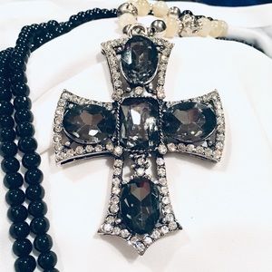 LARGE SMOKE GREY CRYSTAL CROSS💖